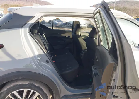 2023 Nissan Kicks Sv Xtronic Cvt z USA, uszkodzony, nr VIN 3N1CP5CV6PL563874